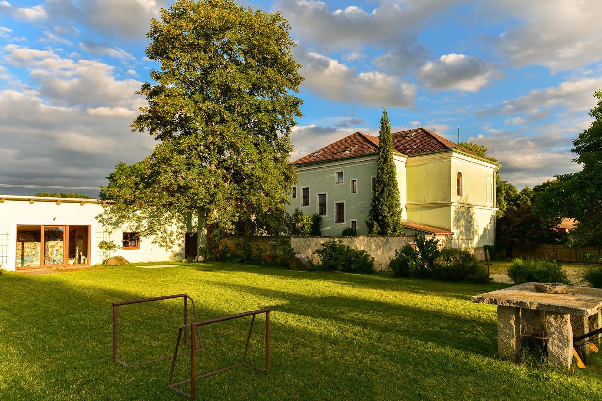 Penzion Medvedi Paseka Nová Bystřice 外观 照片